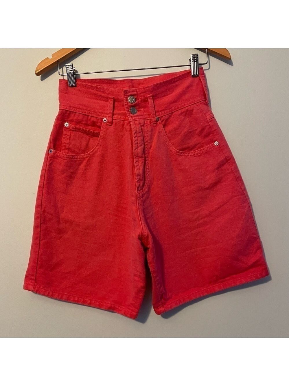 Liveria Vintage High Waisted Shorts Medium